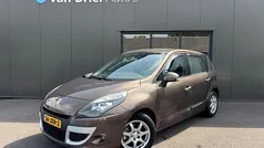 Gebruikt 2009 Renault Scénic III Dynamique MPV | € 2.750 (Goede deal)