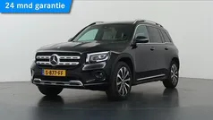 Zwart Gebruikt 2023 Mercedes GLB200 Luxury SUV | € 43.850 (Eerlijke prijs)