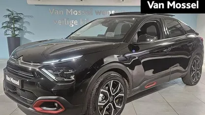 Gebruikt 2022 Citroën e-C4 Shine SUV | € 19.940 (Eerlijke prijs)