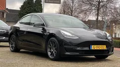 Zwart, metallic lak Gebruikt 2019 Tesla Model 3 Long Range Sedan | € 18.990 (Eerlijke prijs)