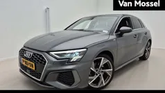 Grijs Gebruikt 2022 Audi A3 Sportback S-Line Hatchback | € 25.900 (Eerlijke prijs)