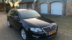 Bruin Gebruikt 2006 VW Passat Stationwagen | € 3.795 (Eerlijke prijs)