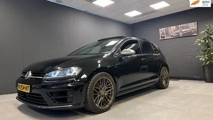 Occasion 2015 VW Golf VII R Hatchback | € 22.500 (Eerlijke prijs)