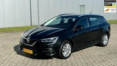 Zwart Gebruikt 2022 Renault Mégane GrandTour Business Stationwagen | € 14.995 (Goede deal)