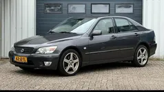 Grijs Gebruikt 2002 Lexus IS200 Sedan | € 3.750 (Eerlijke prijs)