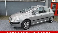Gebruikt 2002 Peugeot 307 Hatchback | € 1.950 (Eerlijke prijs)
