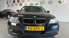 Zwart Gebruikt 2006 BMW 318 Basis Stationwagen | € 2.699 (Eerlijke prijs)