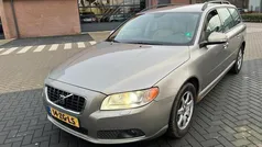 Grijs Gebruikt 2008 Volvo V70 Momentum Stationwagen | € 11.944 (Eerlijke prijs)
