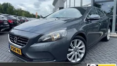 Grijs Gebruikt 2013 Volvo V40 Summum Stationwagen | € 6.450 (Eerlijke prijs)