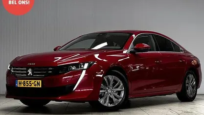 Rood (metallic) Occasion 2020 Peugeot 508 Allure Hatchback | € 17.995 (Super prijs)