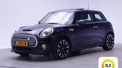 Blauw, metallic lak Gebruikt 2020 Mini Cooper SE Hatchback | € 16.445 (Goede deal)