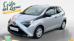 Grijs Gebruikt 2020 Toyota Aygo Hatchback | € 10.450 (Eerlijke prijs)