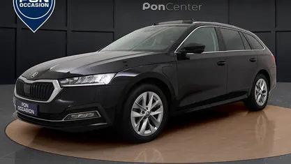 Zwart, metallic lak Gebruikt 2022 Skoda Octavia Business Line Stationwagen | € 24.450 (Eerlijke prijs)