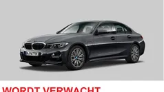 Gebruikt 2021 BMW 330e M Sport Sedan | € 35.950 (Eerlijke prijs)