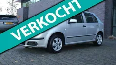 Grijs Gebruikt 2006 Skoda Fabia Hatchback | € 2.250 (Eerlijke prijs)