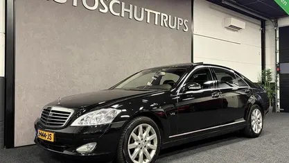 Zwart (metallic) Occasion 2006 Mercedes S600 Sedan | € 22.949 (Eerlijke prijs)