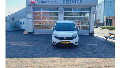Occasion Fiat Doblò 105 PK (77 kW) 2017 Wit MPV