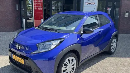Gebruikt 2024 Toyota Aygo X X-play SUV | € 17.939 (Eerlijke prijs)