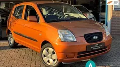 Oranje, metallic lak Gebruikt 2005 Kia Picanto 2 Hatchback | € 1.500 (Eerlijke prijs)