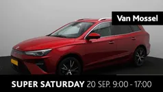 Rood Nieuw 2025 MG MG5 EV Long Range Comfort Stationwagen | € 25.495 (Eerlijke prijs)