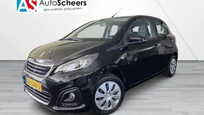 Zwart Gebruikt 2017 Peugeot 108 Active Hatchback | € 6.900 (Eerlijke prijs)