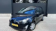 Zwart Gebruikt 2009 Renault Twingo Dynamique Hatchback | € 2.995 (Eerlijke prijs)