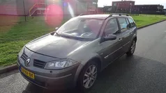 Gebruikt 2004 Renault Mégane GrandTour Luxe Stationwagen | € 895 (Eerlijke prijs)