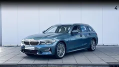 Blauw Gebruikt 2021 BMW 330 Executive Stationwagen | € 34.900 (Eerlijke prijs)