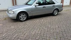 Grijs Gebruikt 1996 Mercedes C200 Elegance Sedan | € 2.250