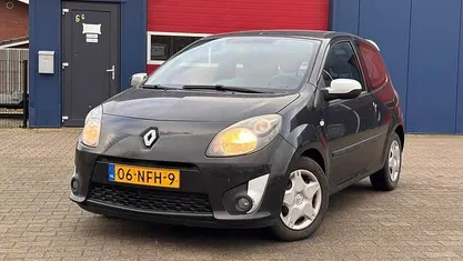 Occasion 2010 Renault Twingo Authentique Hatchback | € 999 (Super prijs)