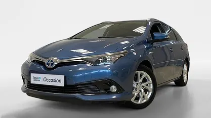 Blauw Occasion 2017 Toyota Auris Hybrid Hatchback | € 13.450 (Eerlijke prijs)