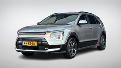 Grijs Gebruikt 2022 Kia Niro SUV | € 28.489 (Eerlijke prijs)