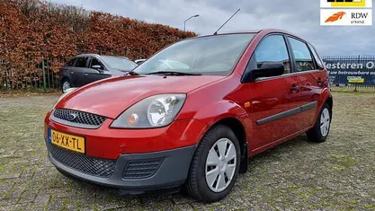 Gebruikt 2007 Ford Fiesta Cool & Sound Edition Hatchback | € 1.995 (Eerlijke prijs)