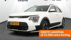 Wit Gebruikt 2024 Kia e-Niro SUV | € 35.950 (Eerlijke prijs)