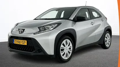 Gebruikt 2023 Toyota Aygo X Play SUV | € 15.250 (Goede deal)