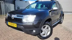 Zwart Gebruikt 2010 Dacia Duster Lauréate SUV | € 6.999 (Eerlijke prijs)