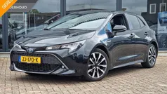 Zwart Gebruikt 2019 Toyota Corolla Edition Hatchback | € 19.950 (Goede deal)