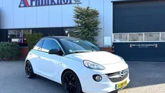 Wit Gebruikt 2015 Opel Adam Color Edition Hatchback | € 10.450 (Eerlijke prijs)