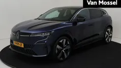 Blauw Gebruikt 2023 Renault Mégane Techno Hatchback | € 27.930 (Eerlijke prijs)