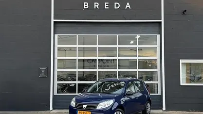 Gebruikt 2009 Dacia Sandero Hatchback | € 1.795 (Eerlijke prijs)