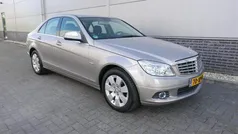 Grijs, metallic lak Gebruikt 2007 Mercedes C200 Elegance Sedan | € 9.500 (Eerlijke prijs)