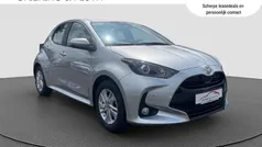 Nieuw 2025 Toyota Yaris Hybrid Active Hatchback | € 26.240 (Goede deal)