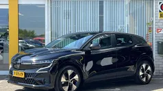 Gebruikt 2024 Renault Mégane Evolution Hatchback | € 28.545 (Eerlijke prijs)