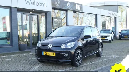 Gebruikt 2015 VW up! high up! Hatchback | € 7.990 (Eerlijke prijs)