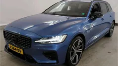 Gebruikt 2020 Volvo V60 R-Design Stationwagen | € 28.850 (Super prijs)