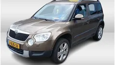 Bruin, metallic lak Gebruikt 2011 Skoda Yeti Elegance SUV | € 8.250 (Eerlijke prijs)