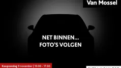 Gebruikt 2023 MG MG4 EV Luxury Hatchback | € 23.995 (Eerlijke prijs)