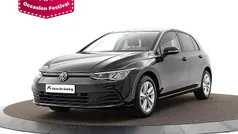 Gebruikt 2023 VW Golf VIII Life Hatchback | € 22.740 (Eerlijke prijs)