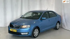 Blauw Gebruikt 2013 Skoda Rapid Ambition Hatchback | € 7.949 (Eerlijke prijs)