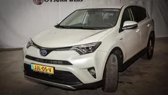 Gebruikt 2016 Toyota RAV4 SUV | € 19.750 (Eerlijke prijs)